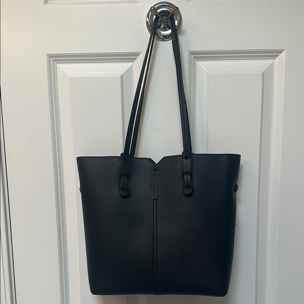 Elegant Black Leather Tote Bag